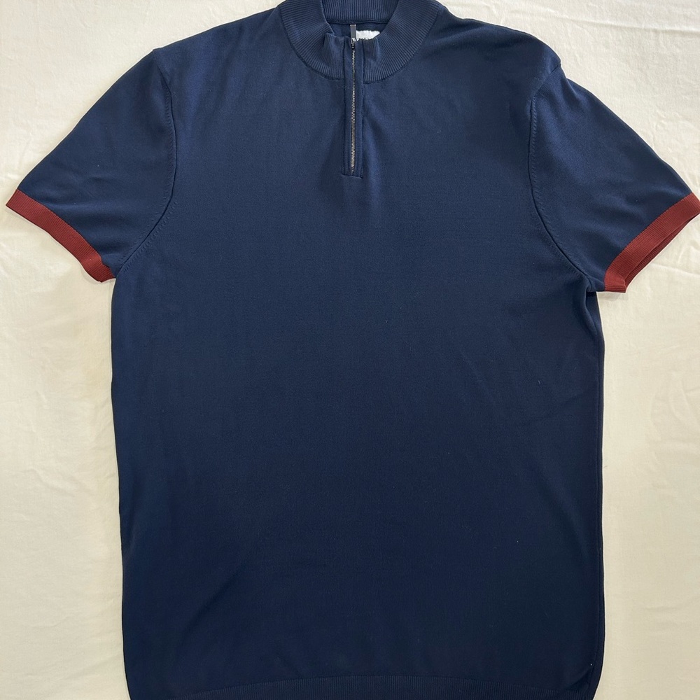 Zara Men’s Navy Dress Shirt with Red Accents and Quarter Zip size Large